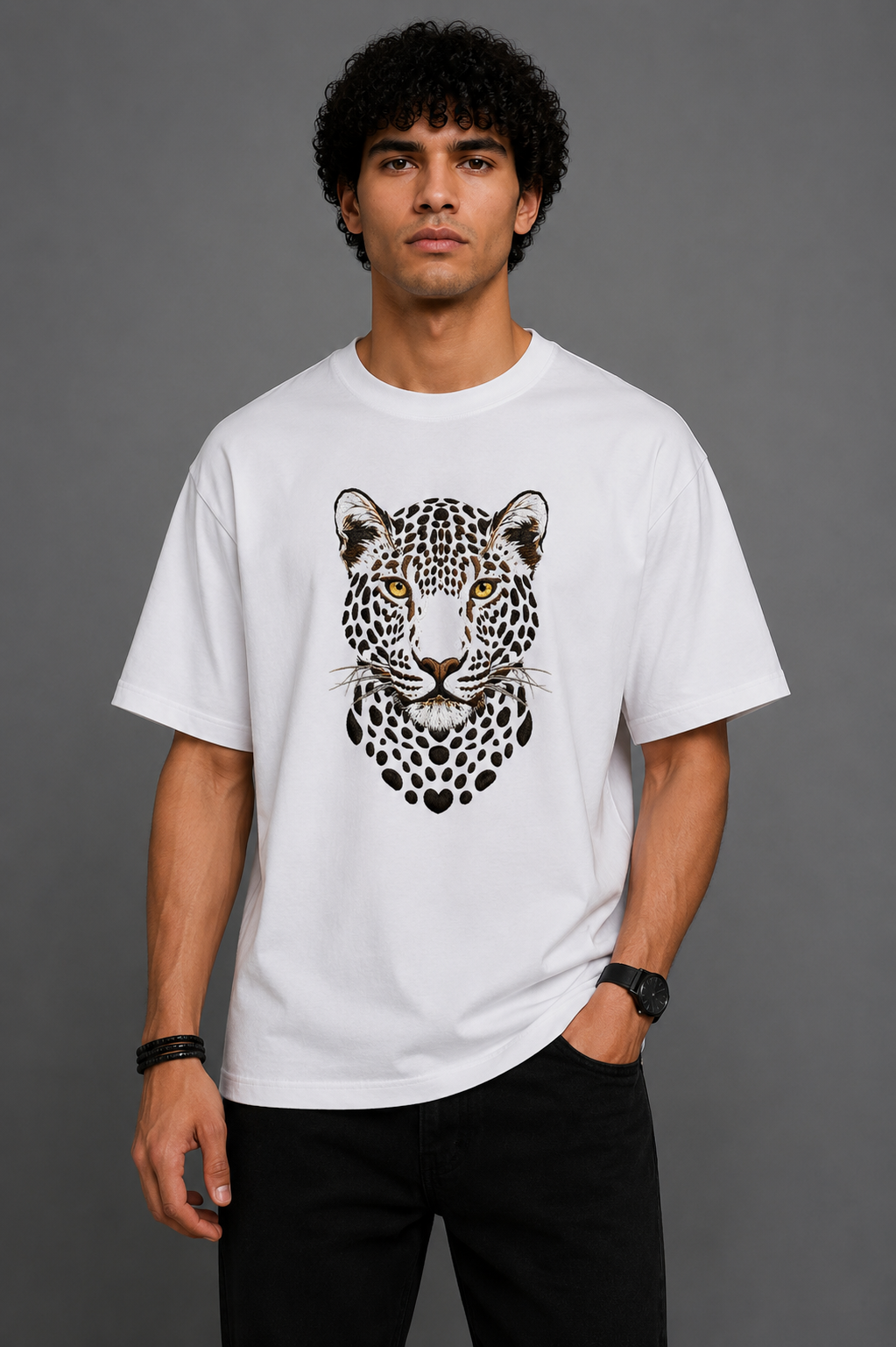 Leopard Portrait Embroidered Oversized T-Shirt | White