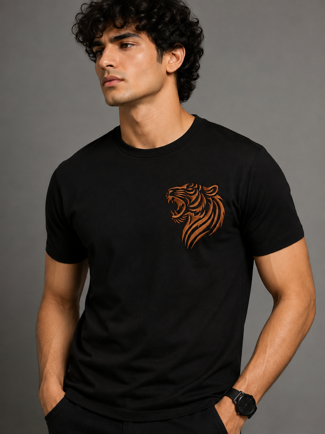 Roaring Tiger Chest Embroidered T-Shirt | Black